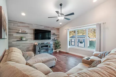 4010 Crown Drive, Valparaiso, IN 46383 - Photo 14