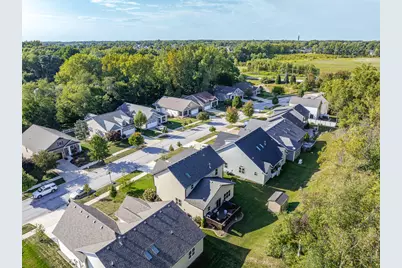 4010 Crown Drive, Valparaiso, IN 46383 - Photo 44