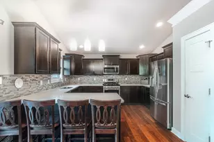 4010 Crown Dr, Valparaiso, IN 46383 - Photo 10