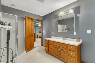 5605 N Campbell St, Valparaiso, IN 46385 - Photo 20