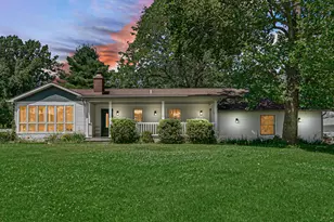 5605 N Campbell St, Valparaiso, IN 46385 - Photo 2