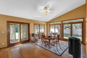 5605 N Campbell St, Valparaiso, IN 46385 - Photo 8