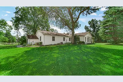 5605 N Campbell Street, Valparaiso, IN 46385 - Photo 24