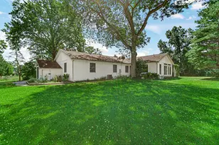 5605 N Campbell St, Valparaiso, IN 46385 - Photo 24