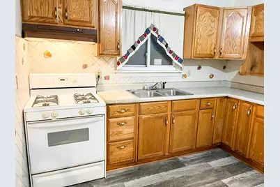 3803 Parrish Avenue, East Chicago, IN 46312 - Photo 6