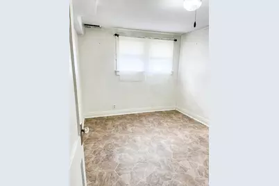 3803 Parrish Avenue, East Chicago, IN 46312 - Photo 20