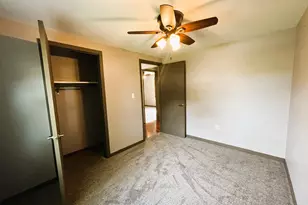 821 E Merritt St, Rensselaer, IN 47978 - Photo 8