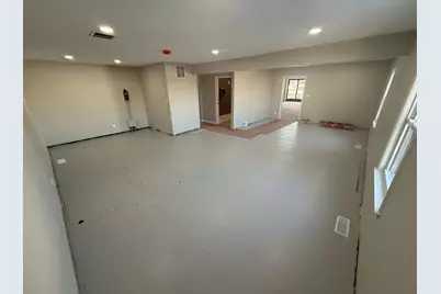 1910 Calumet Avenue, Valparaiso, IN 46383 - Photo 12