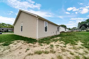 7468 Wilson Pl, Merrillville, IN 46410 - Photo 34