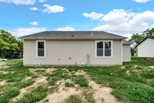 7468 Wilson Pl, Merrillville, IN 46410 - Photo 30