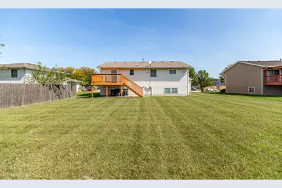 7723 Eider Avenue, Hobart, IN 46342 - Photo 4