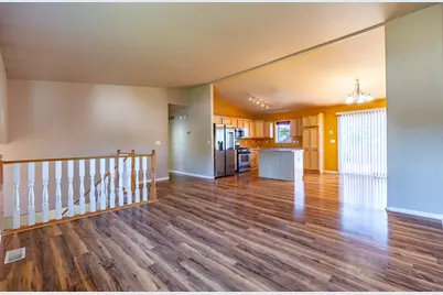 7723 Eider Avenue, Hobart, IN 46342 - Photo 10