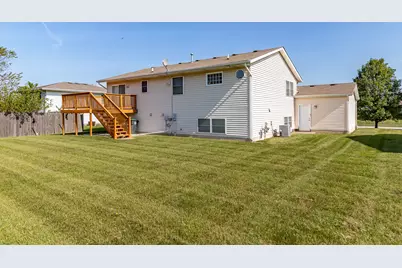 7723 Eider Avenue, Hobart, IN 46342 - Photo 32