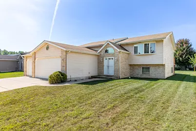 7723 Eider Avenue, Hobart, IN 46342 - Photo 2