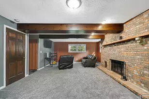 166 N Woodland Dr, La Porte, IN 46350 - Photo 18