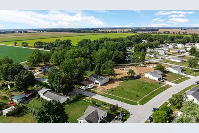 303 Malvern Road, Kingsford Heights, IN 46346 - Photo 4