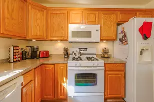 10123 Azalea Dr, Crown Point, IN 46307 - Photo 10