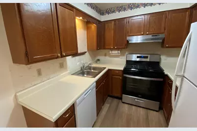 9621 Merrillville Road #203, Crown Point, IN 46307 - Photo 10