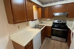 9621 Merrillville Rd, Crown Point, IN 46307 - Photo 10