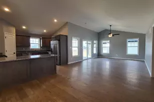 5056 Stephen Ln, Lowell, IN 46356 - Photo 4