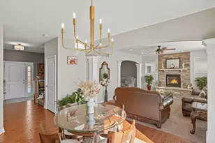 3353 Field Hawk Dr, Valparaiso, IN 46383 - Photo 2