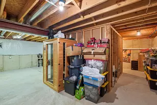 3353 Field Hawk Dr, Valparaiso, IN 46383 - Photo 26