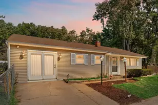 802 Washington Park Blvd, Michigan City, IN 46360 - Photo 1