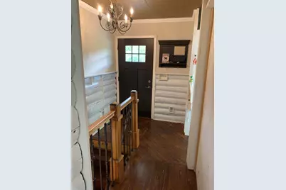 48 E Division Road, Valparaiso, IN 46383 - Photo 2