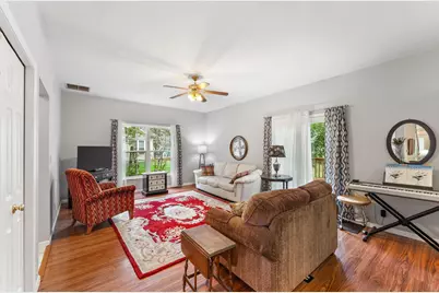 553 Lantern Walk, Valparaiso, IN 46385 - Photo 8