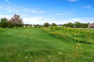 281 Larwick Cir, Valparaiso, IN 46385 - Photo 40