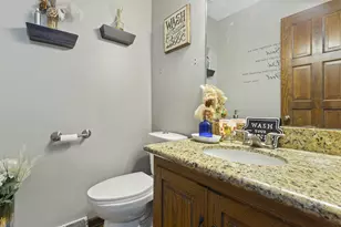 9807 Ivy Ln, Munster, IN 46321 - Photo 18