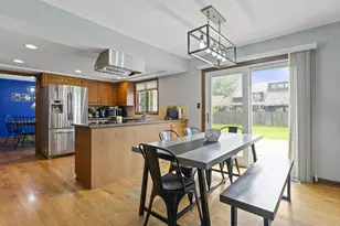 9807 Ivy Ln, Munster, IN 46321 - Photo 12