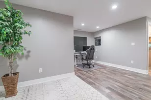 265 Westport Rd, Valparaiso, IN 46385 - Photo 28