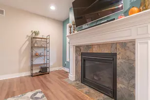 265 Westport Rd, Valparaiso, IN 46385 - Photo 6