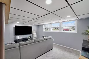 824 Polk Ave, Dyer, IN 46311 - Photo 16