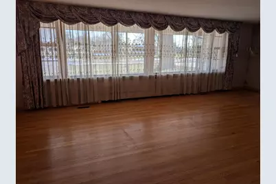 3385 Debbie Lane, Portage, IN 46368 - Photo 4