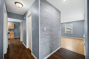 3122 44th St, Highland, IN 46322 - Photo 6