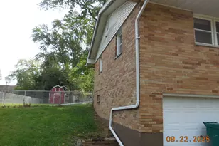 6709 Jefferson St, Merrillville, IN 46410 - Photo 2