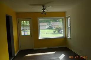 6709 Jefferson St, Merrillville, IN 46410 - Photo 8