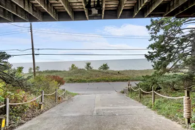 125 E Lake Front Drive, Beverly Shores, IN 46301 - Photo 32