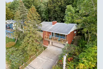 125 E Lake Front Drive, Beverly Shores, IN 46301 - Photo 4