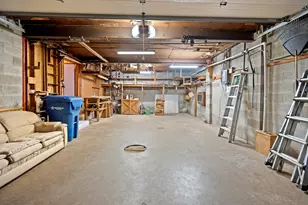 125 E Lake Front Dr, Beverly Shores, IN 46301 - Photo 28