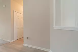 6363 Glenbrook Ave, Portage, IN 46368 - Photo 16