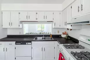 1108 Saratoga Ln, Chesterton, IN 46304 - Photo 8