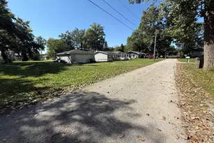 11045 E Iroquois Rd, Walkerton, IN 46574 - Photo 10