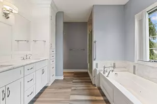 5708 Fountain View Dr, Wheatfield, IN 46392 - Photo 20