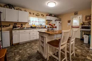 207 W Lake St, Knox, IN 46534 - Photo 6