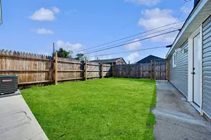 1152 E Roosevelt St, Hammond, IN 46320 - Photo 22