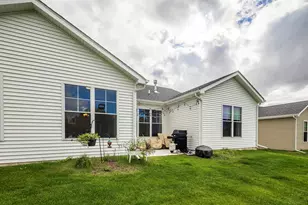 4352 Reflection Pl, Valparaiso, IN 46385 - Photo 36