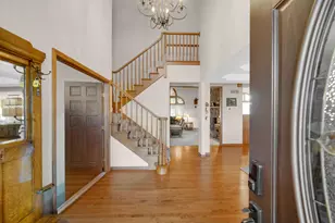 4925 Oriole Ave, Schererville, IN 46375 - Photo 6